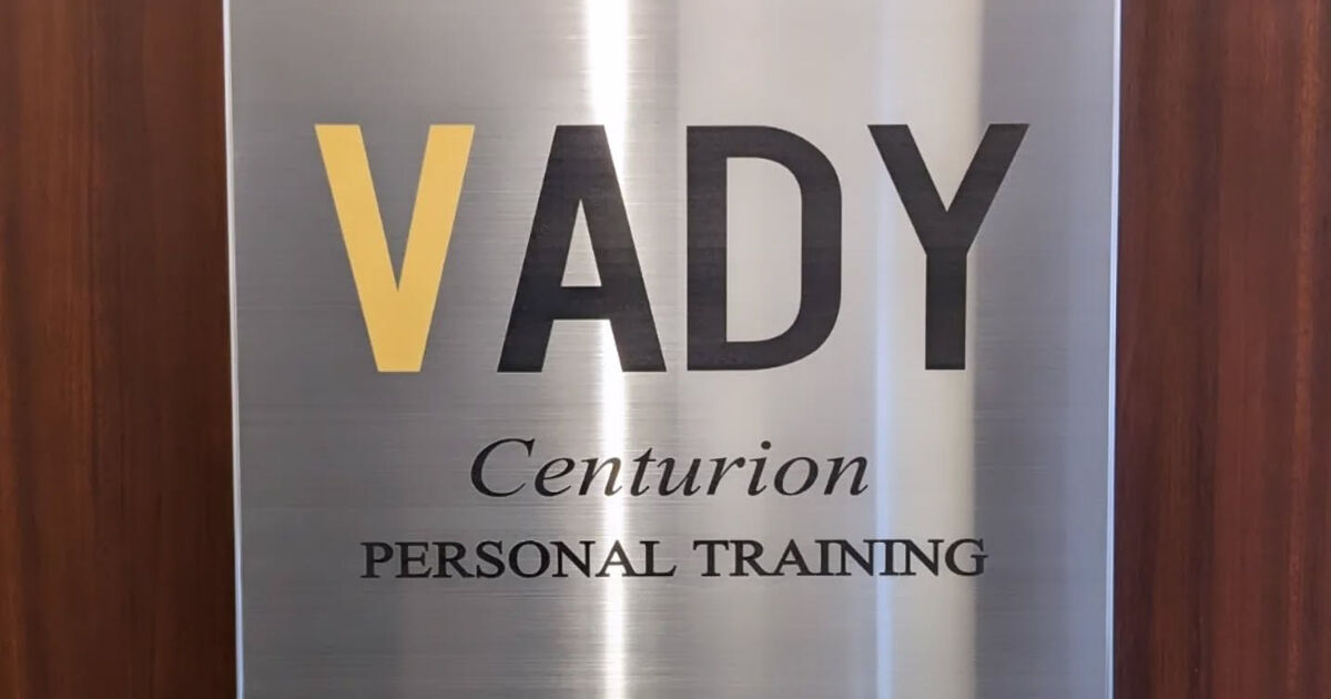こんにちは☺️ | ブログ | 大阪のパーソナルトレーニングならトータル・ボディデザイン・フィットネス VADY